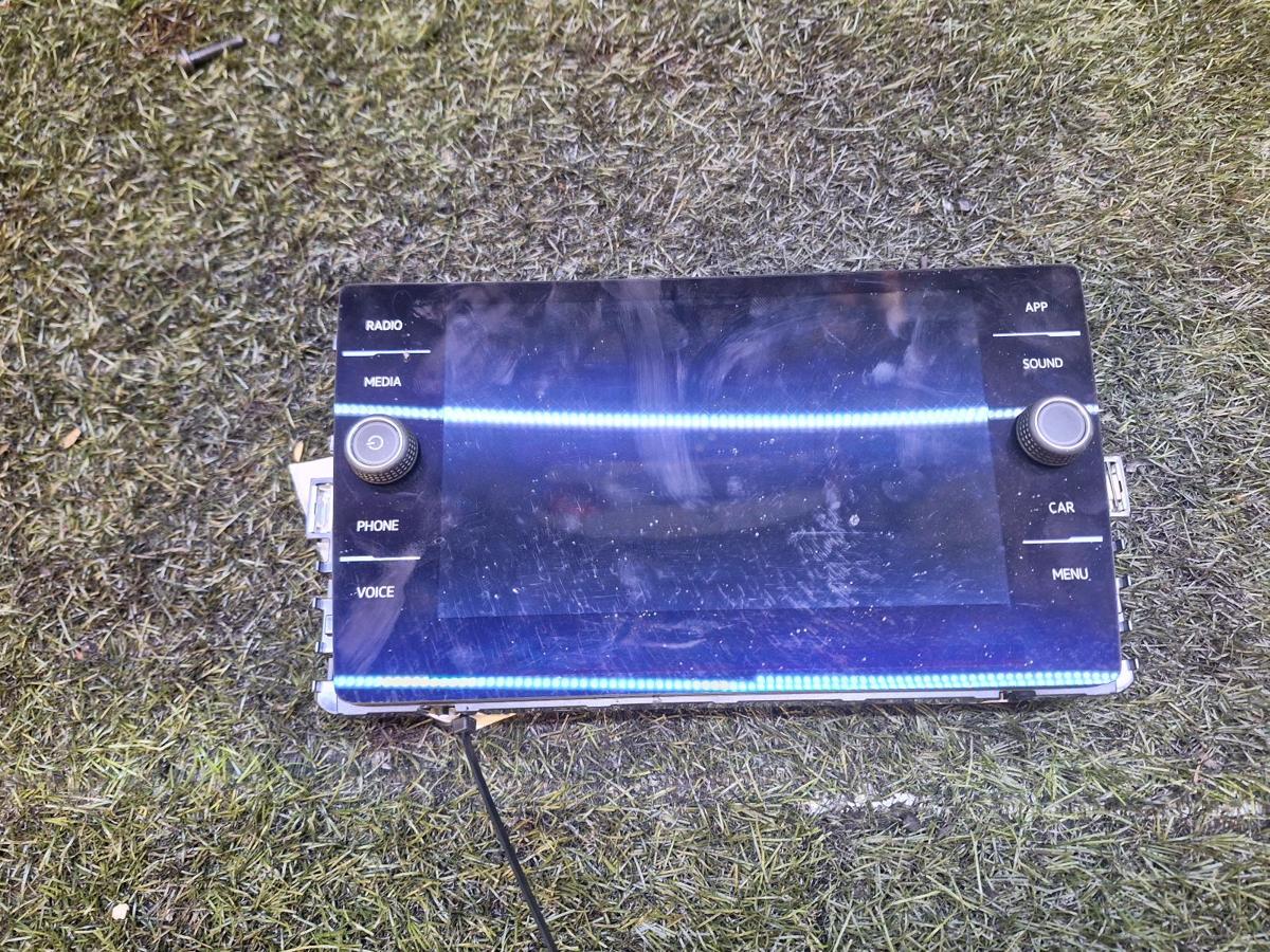 1000762124-part-image