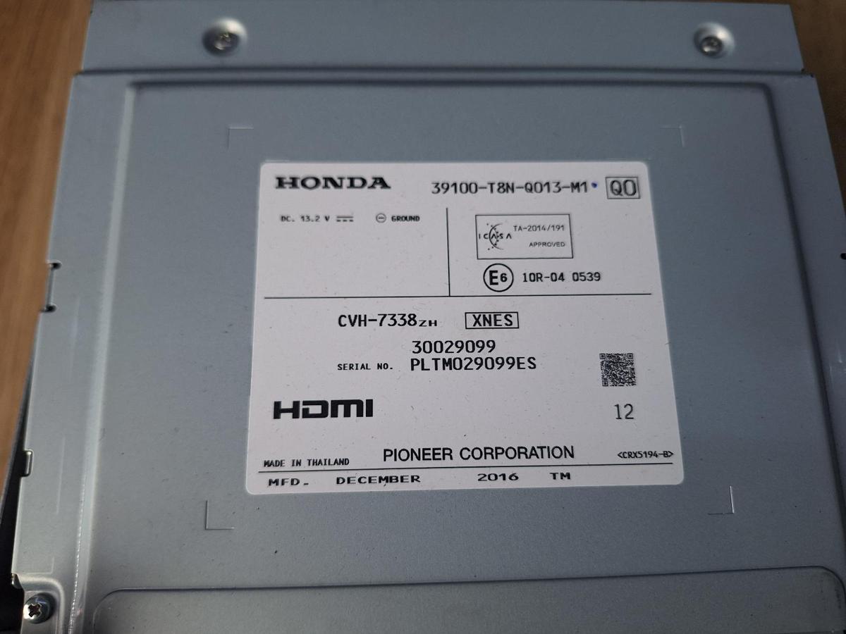 1000848569-part-image