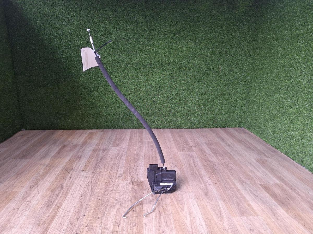 1000882952-part-image