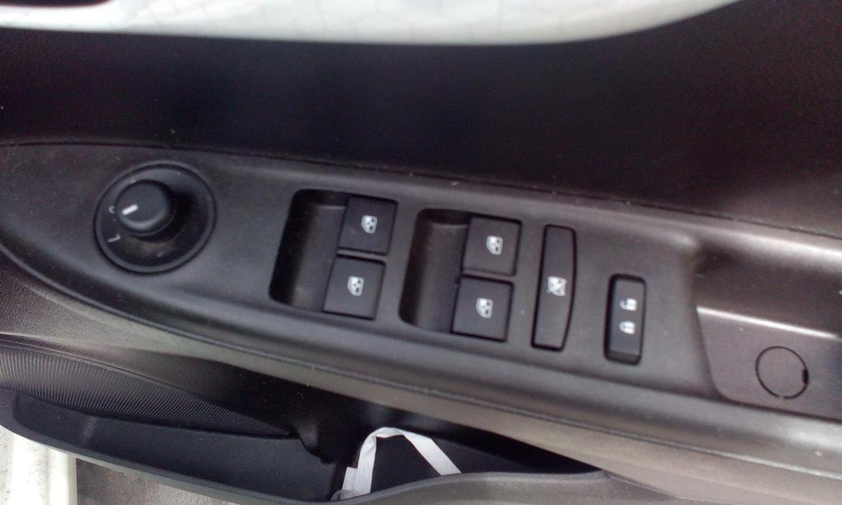 1000514417-part-image