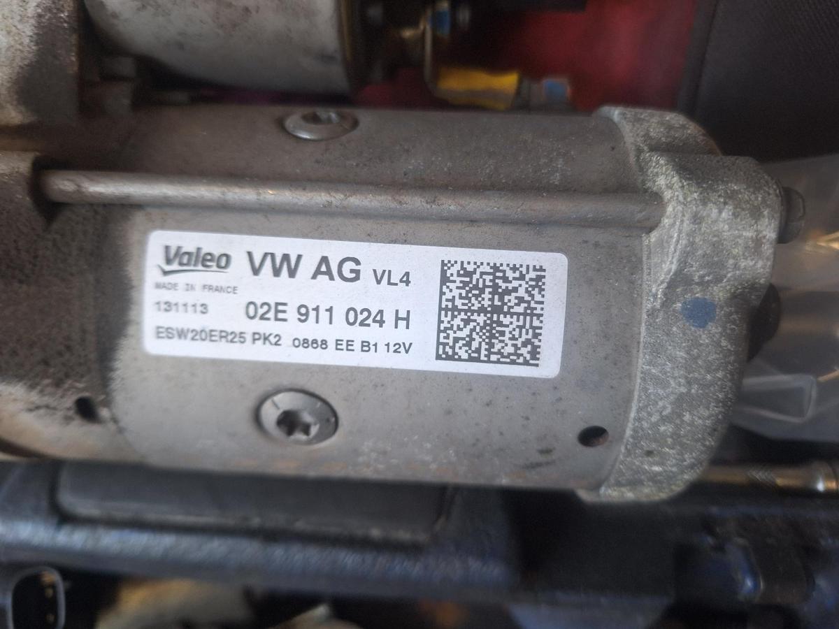 1000841924-part-image