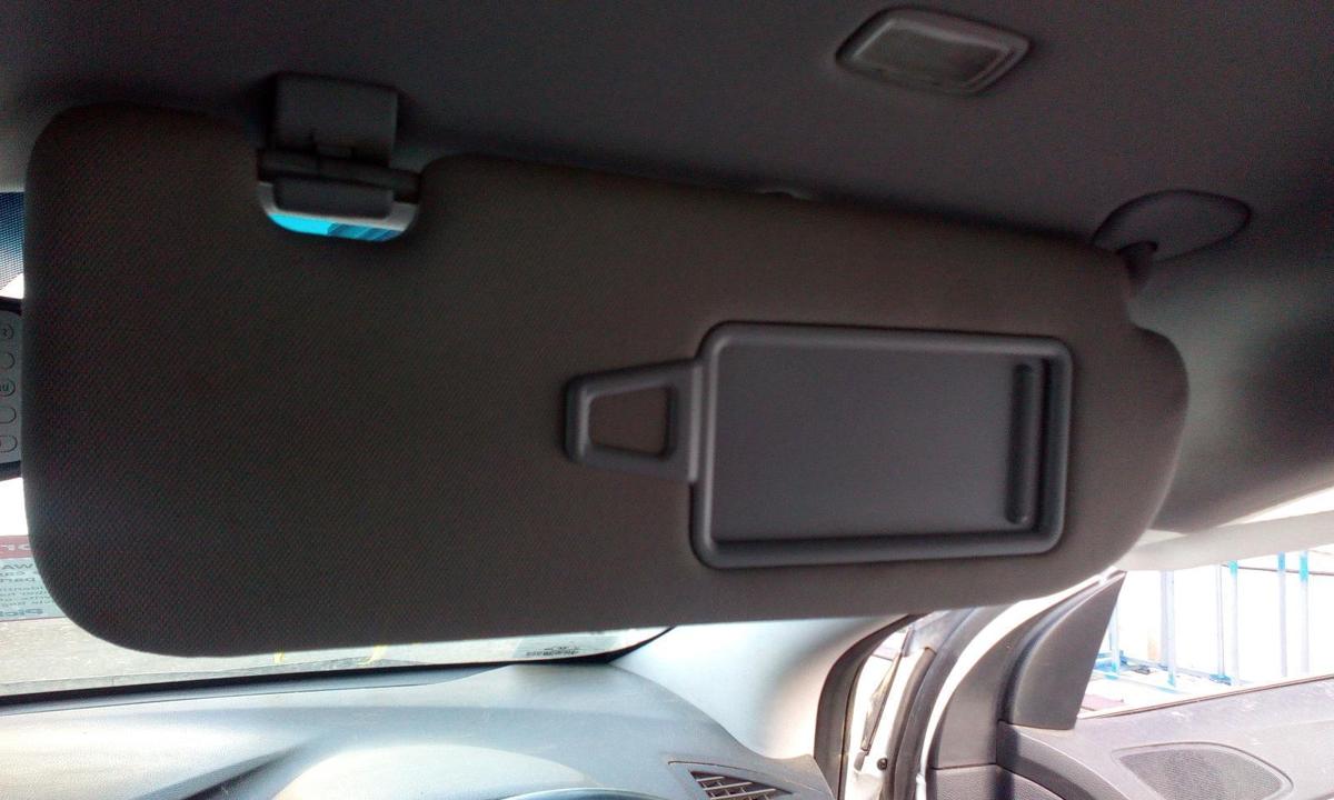 1000501635-part-image