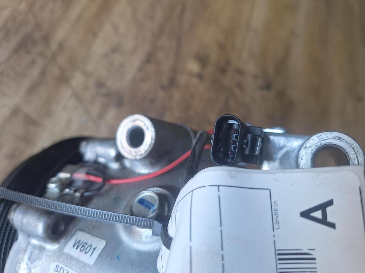 1000864211-part-image