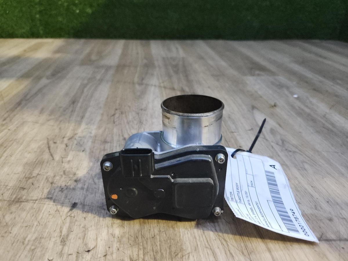 1000870924-part-image