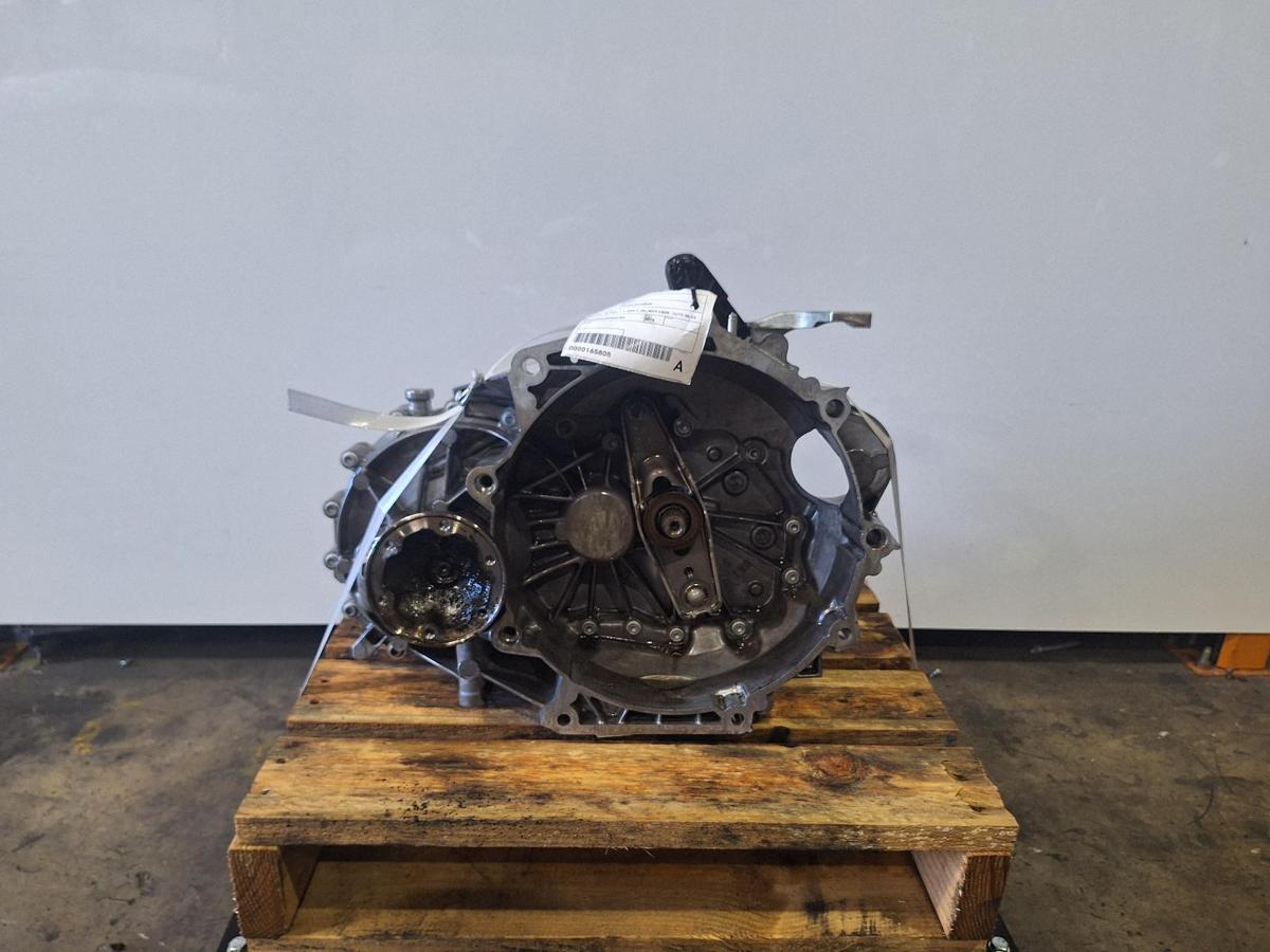 Trans/Gearbox for VOLKSWAGEN GOLF