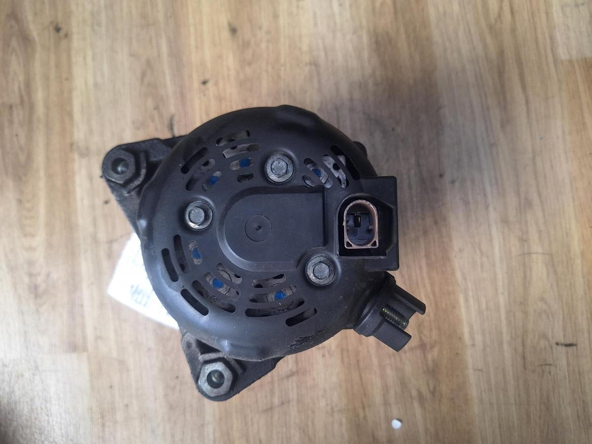 1000817700-part-image