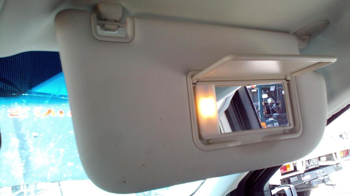 1000731997-part-image