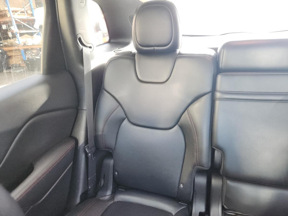 1000932617-2nd Seat (Rear Seat) Right
