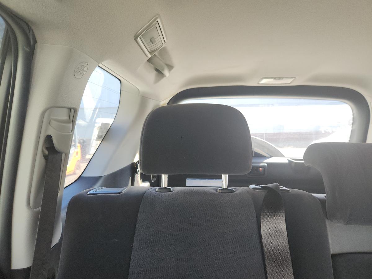 1000940022-2nd Seat (Rear Seat) Right