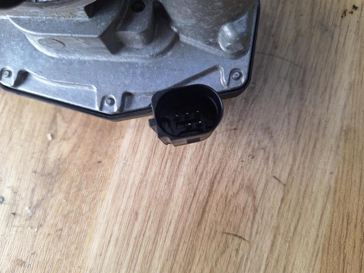 Throttle Body for VOLKSWAGEN AMAROK