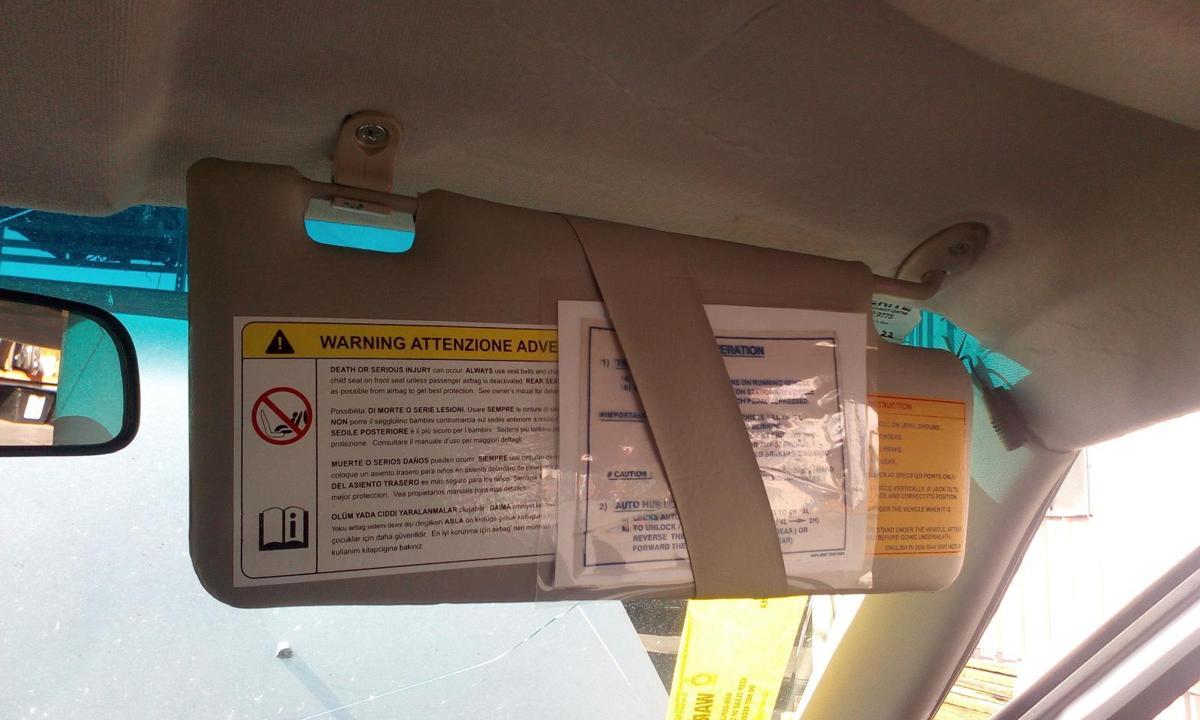 1000609814-part-image