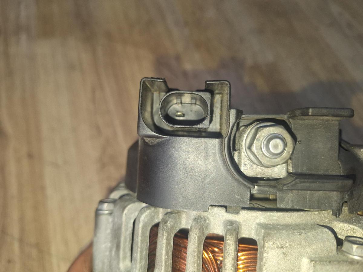 1000861017-part-image