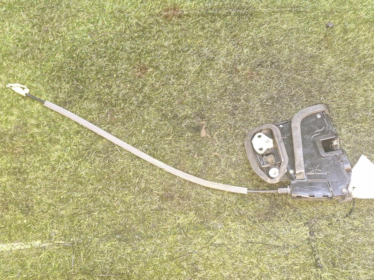 1000711892-part-image