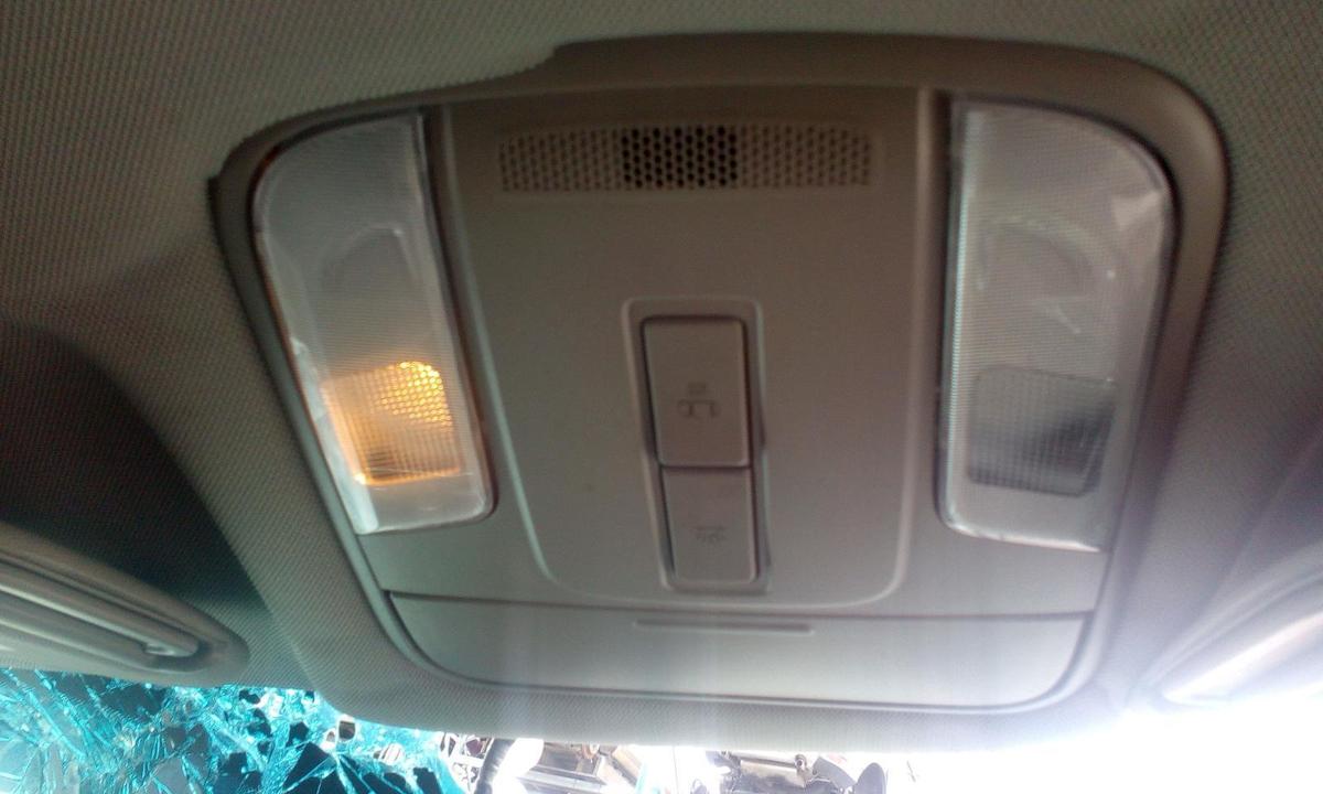 1000571578-part-image