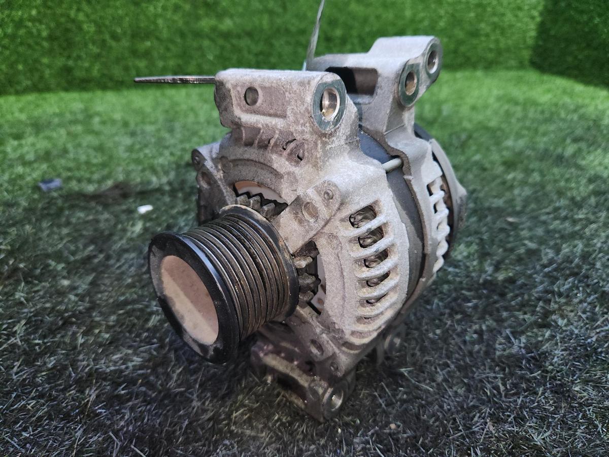 Alternator for TOYOTA LANDCRUISER