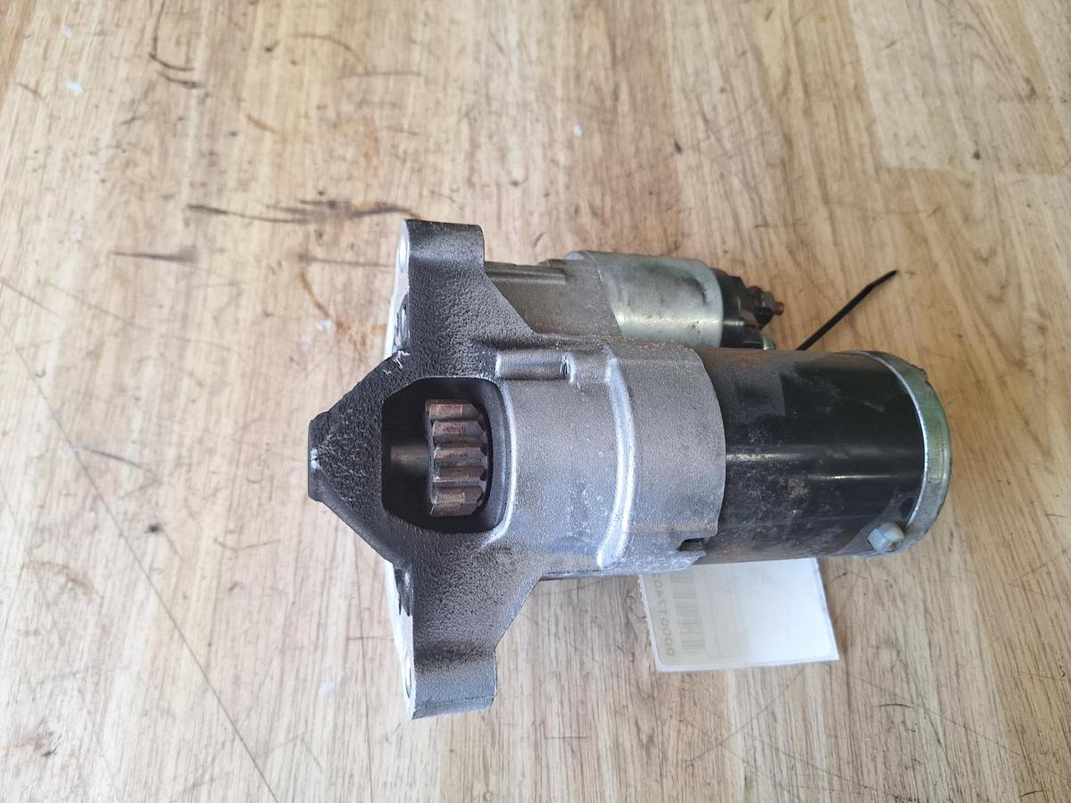 1000862178-part-image