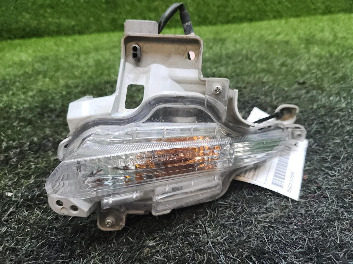1000773873-part-image