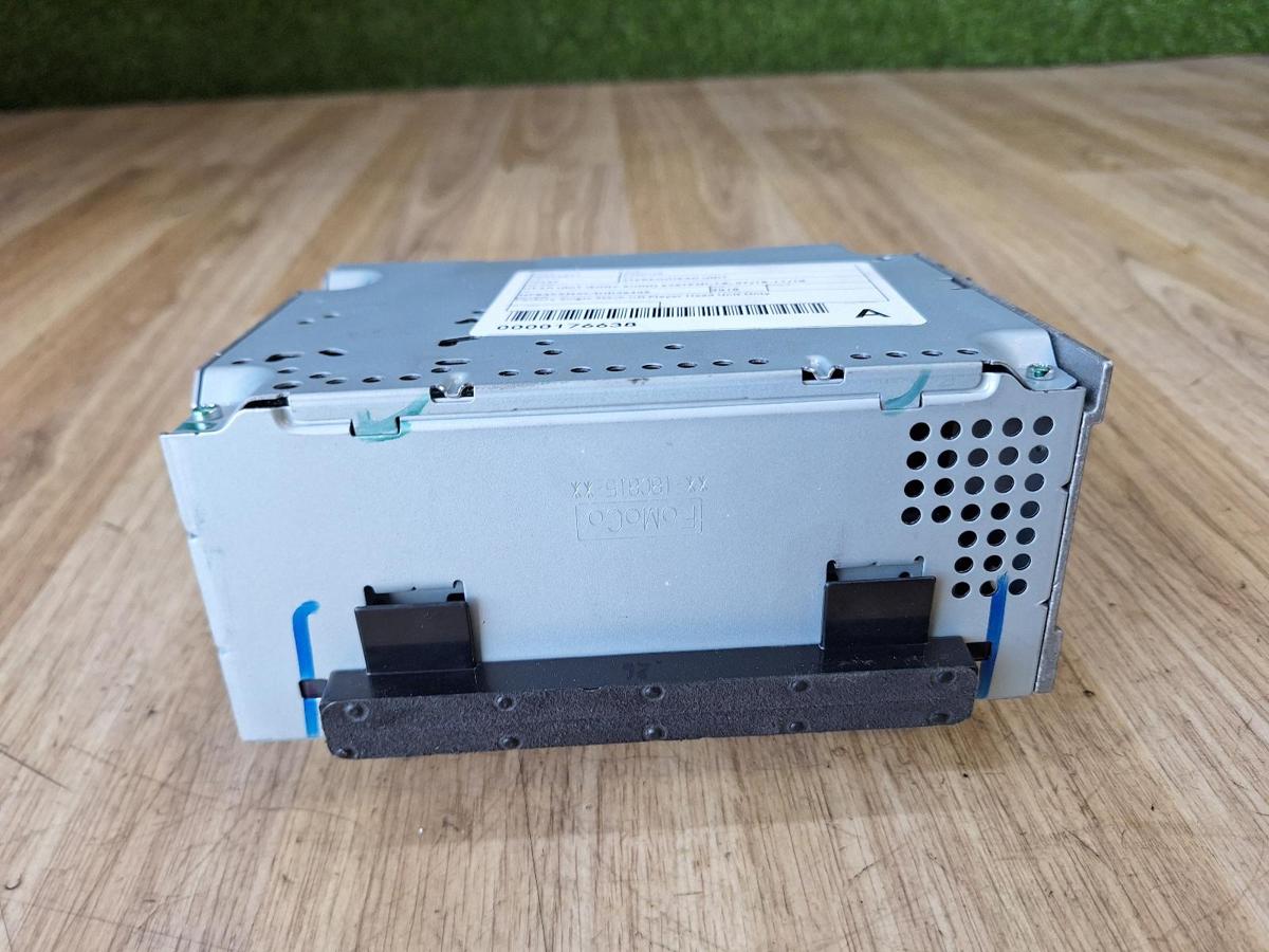 1000876384-part-image