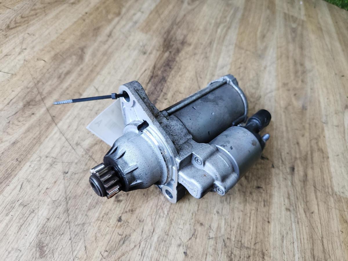 Starter for VOLKSWAGEN GOLF