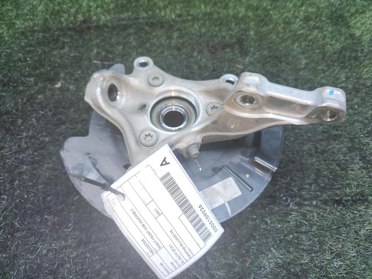 1000780163-part-image
