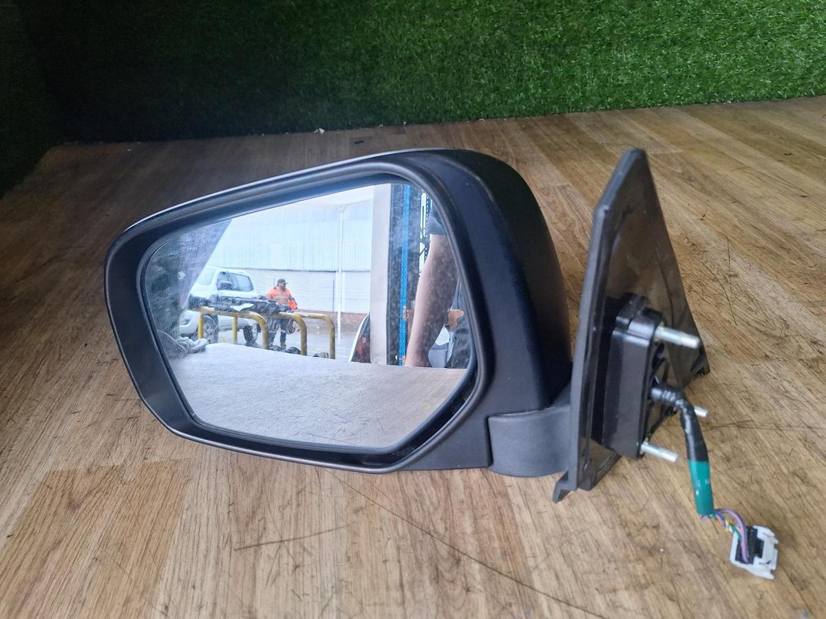 Left Door Mirror for MITSUBISHI CHALLENGER - Image 10