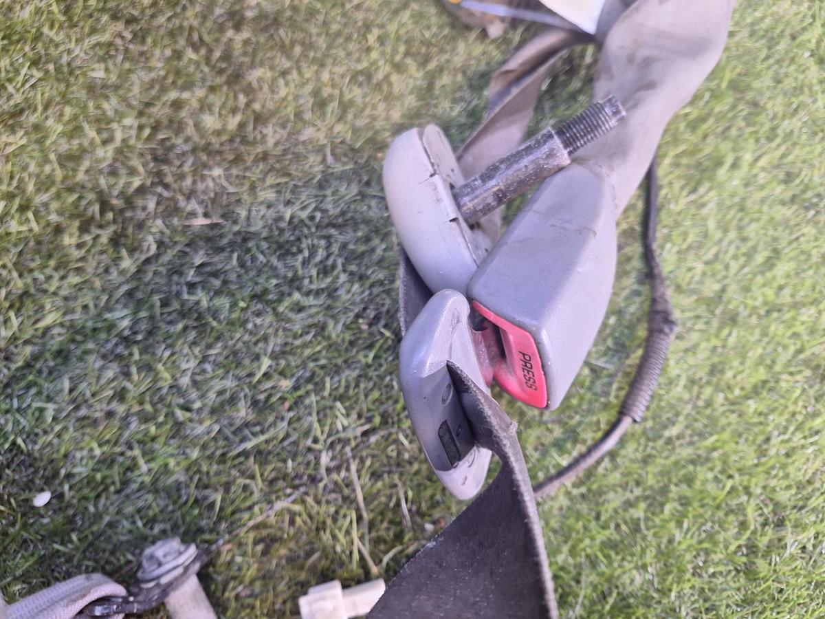 1000735513-part-image