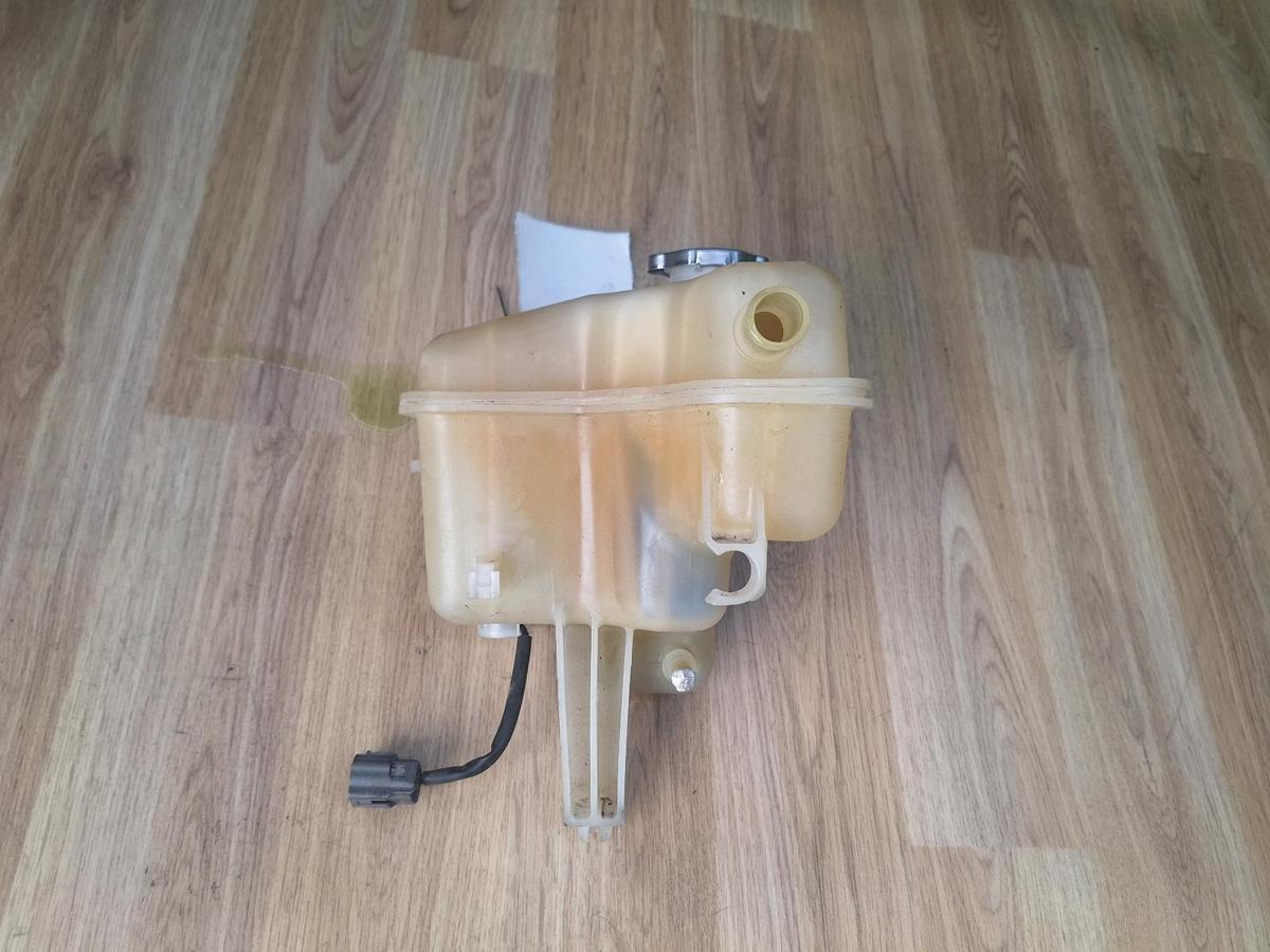 1000824380-part-image