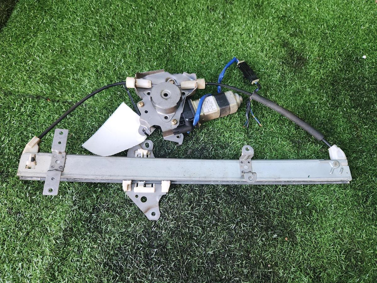 1000805204-part-image