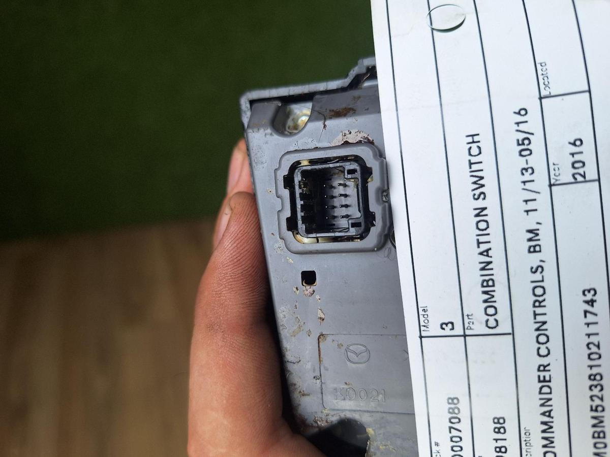Combination Switch for MAZDA 3