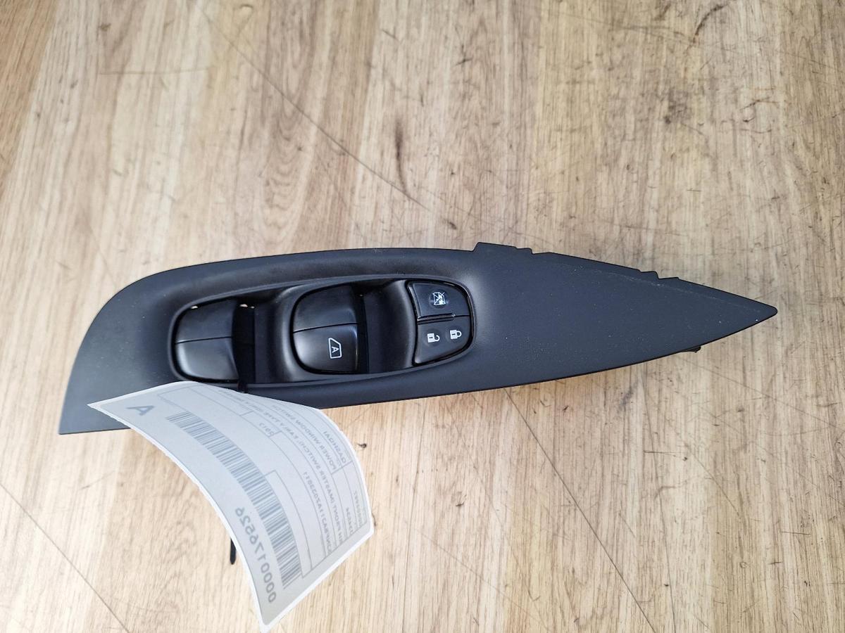 1000876500-part-image