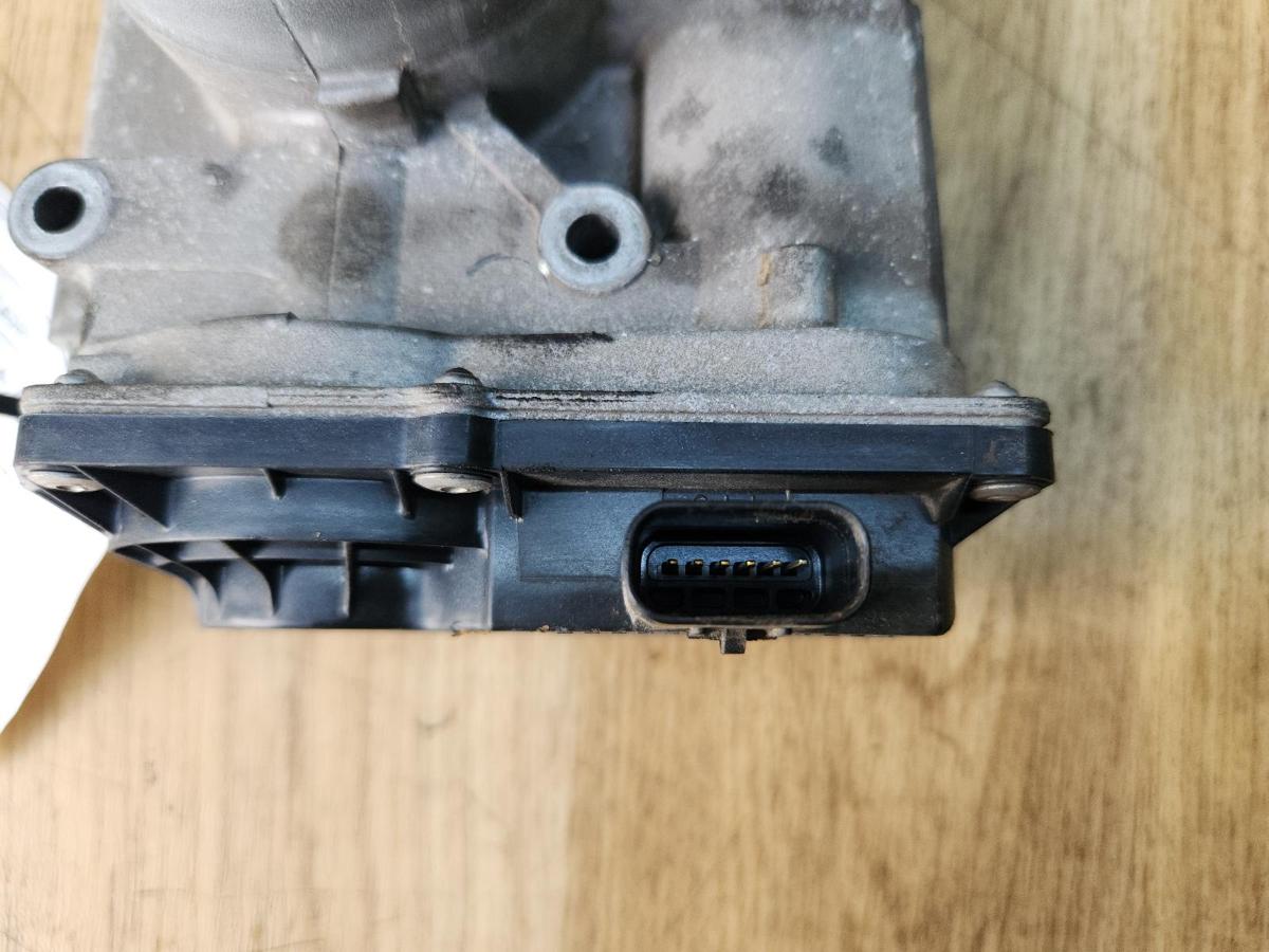 Throttle Body for MAZDA 3