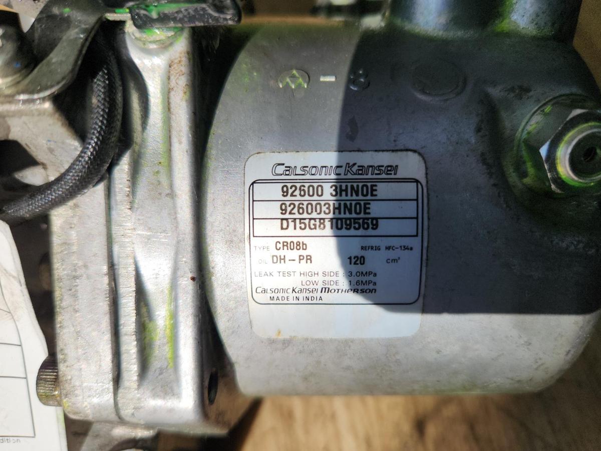 1000855647-part-image