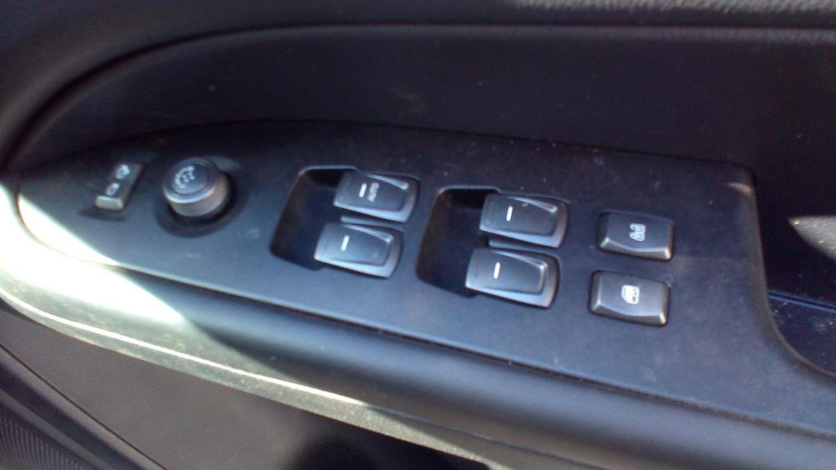 1000699370-part-image