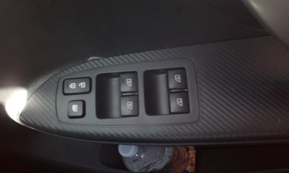 1000658017-part-image