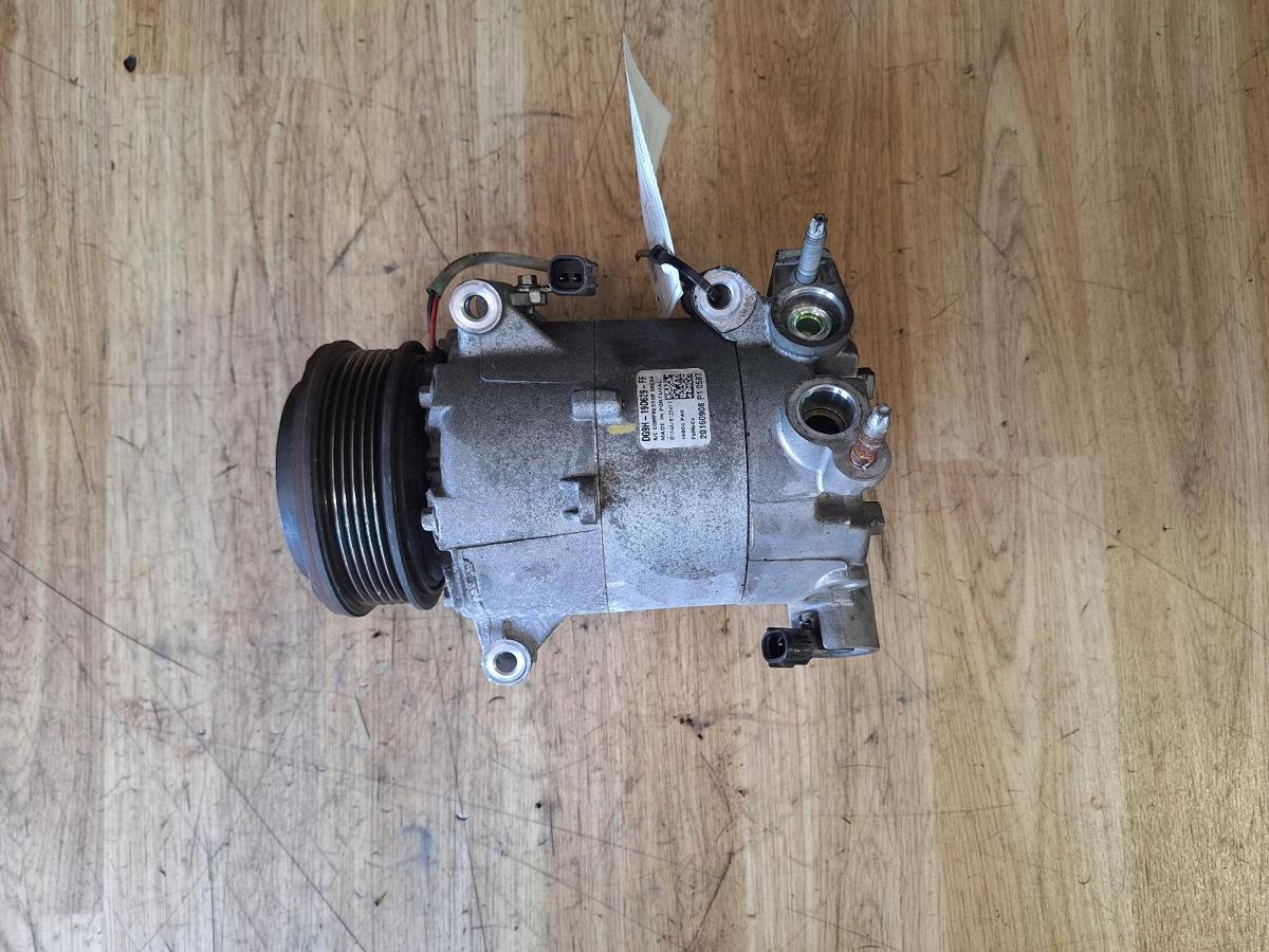 1000903858-A/C Compressor Top