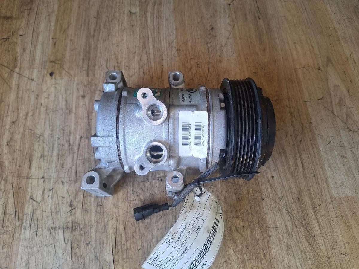 1000913950-A/C Compressor Top
