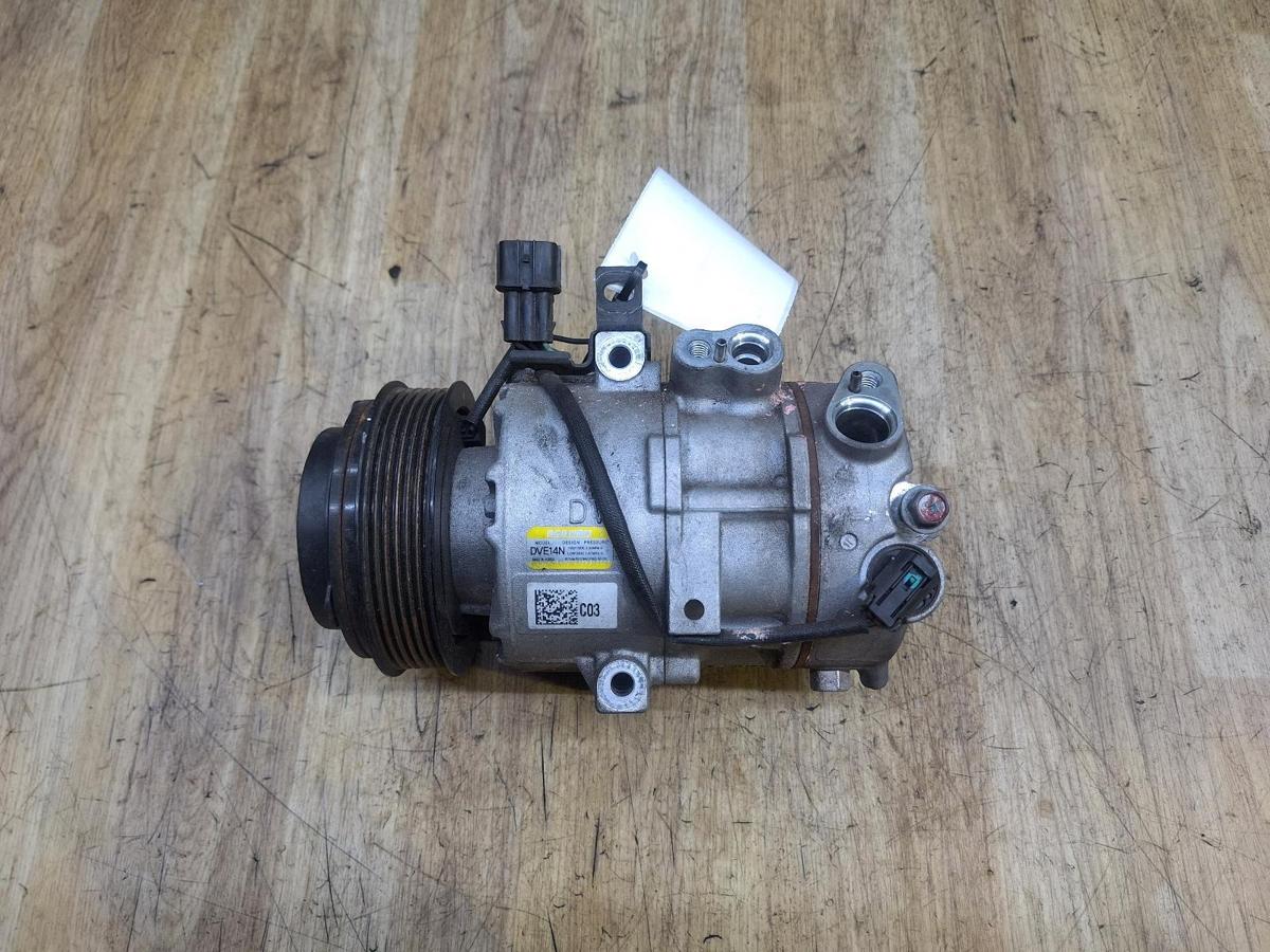 1000916197-A/C Compressor Top