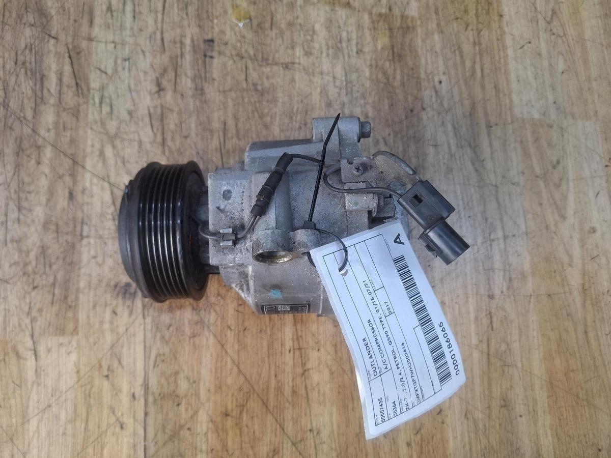 1000930333-A/C Compressor Top