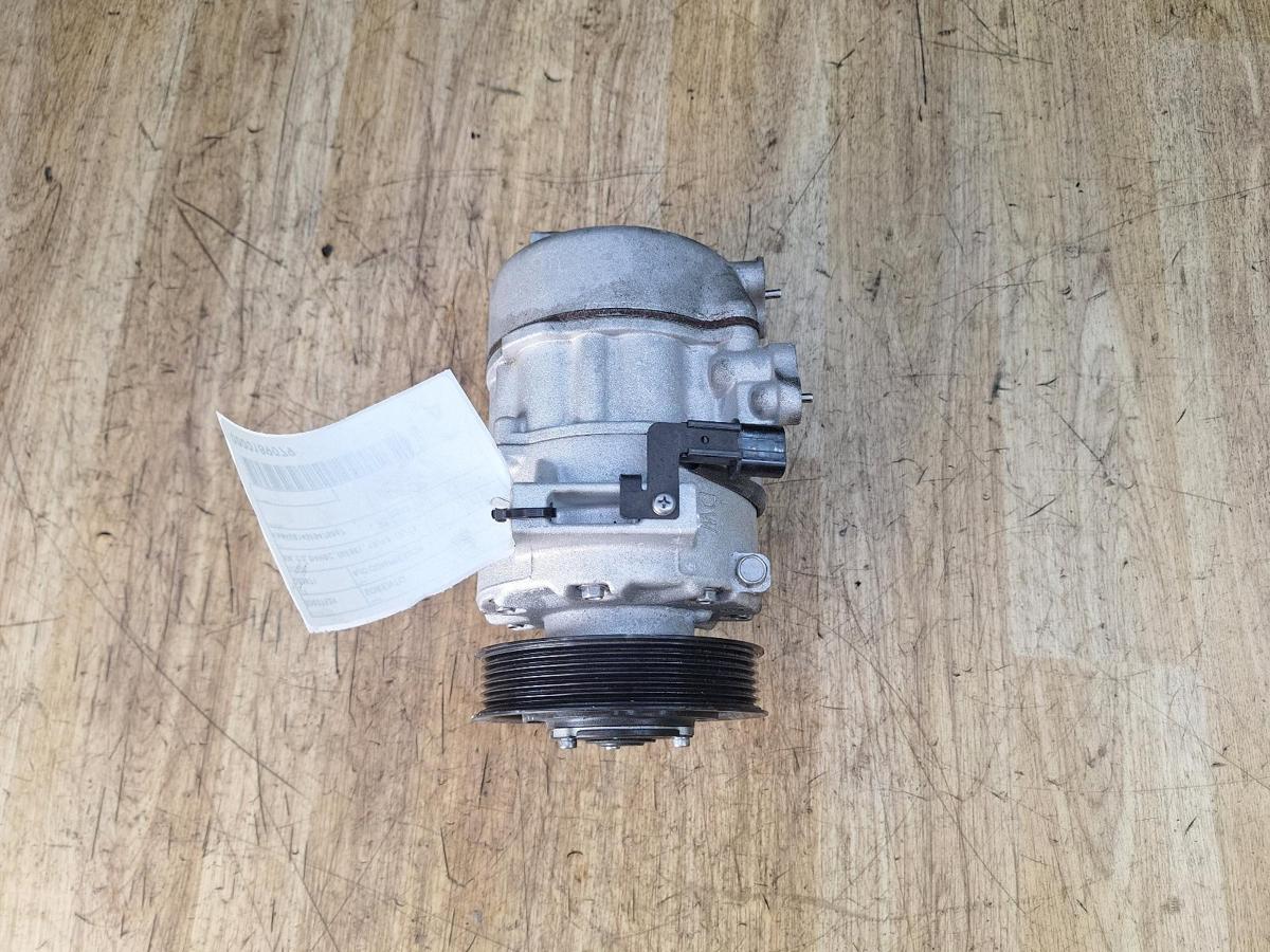 1000944243-A/C Compressor Top