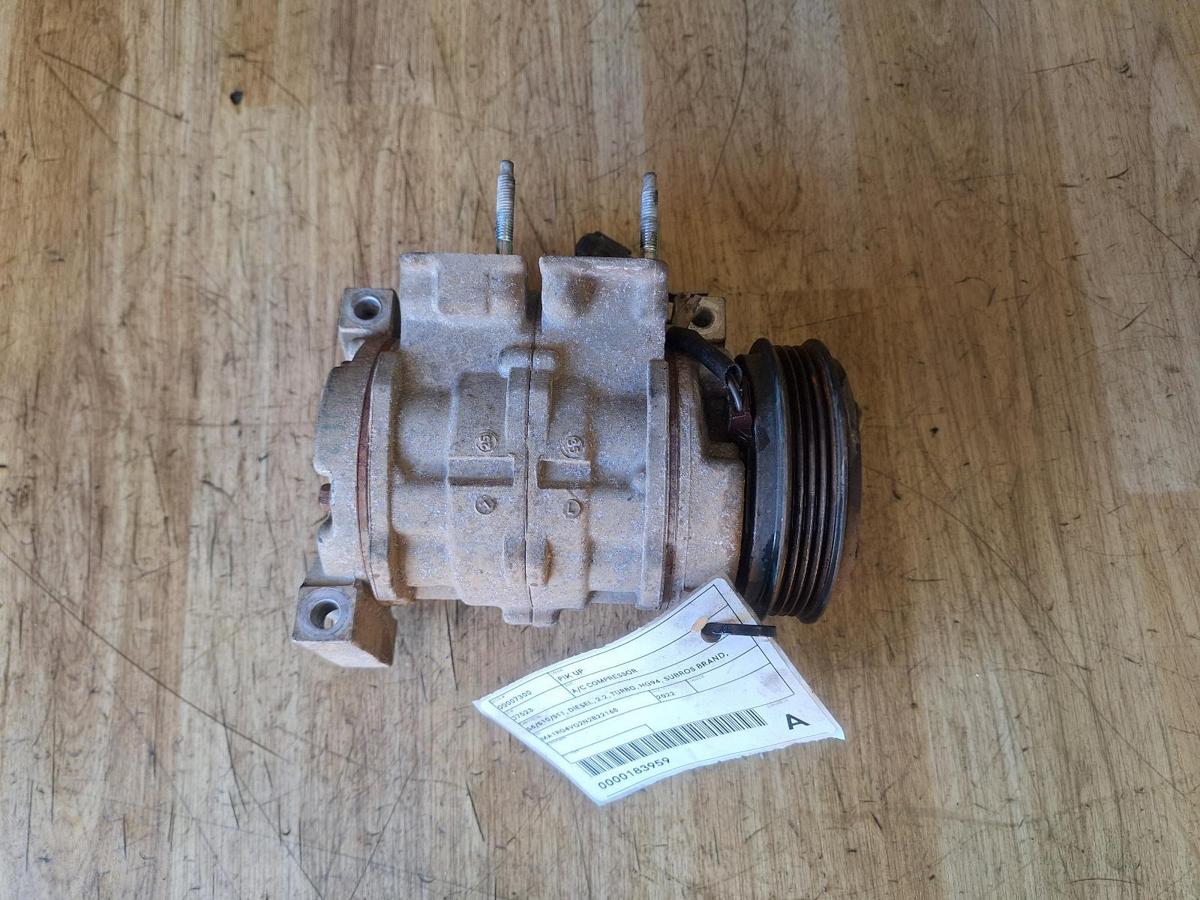 1000914051-A/C Compressor Top