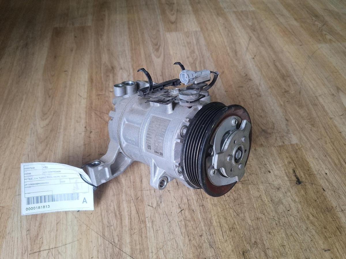 1000901270-A/C Compressor Top