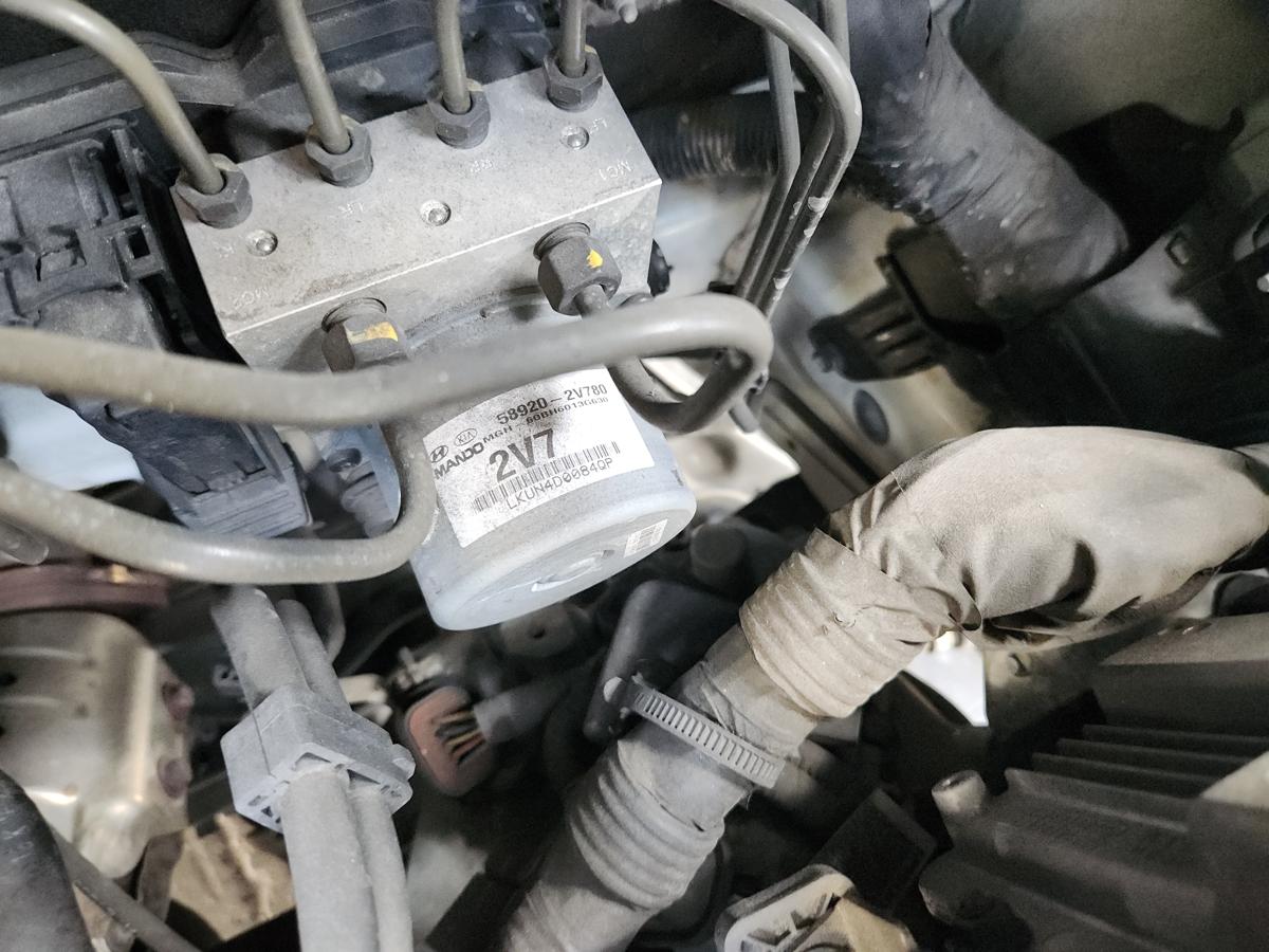 1000949354-Abs Pump/Modulator