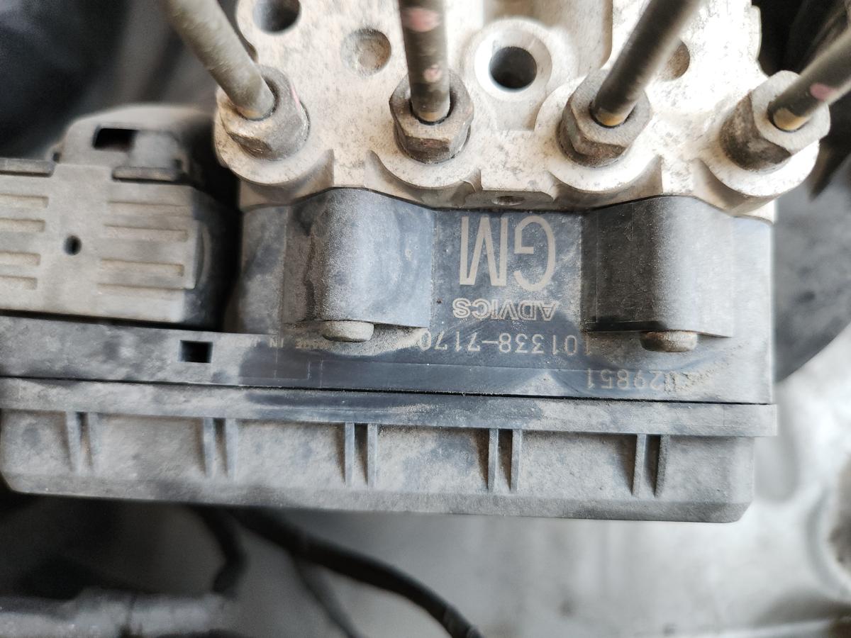 1000953040-Abs Pump/Modulator
