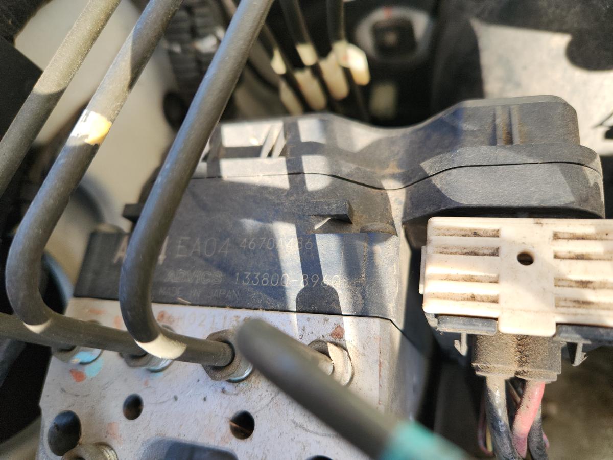 1000954251-Abs Pump/Modulator
