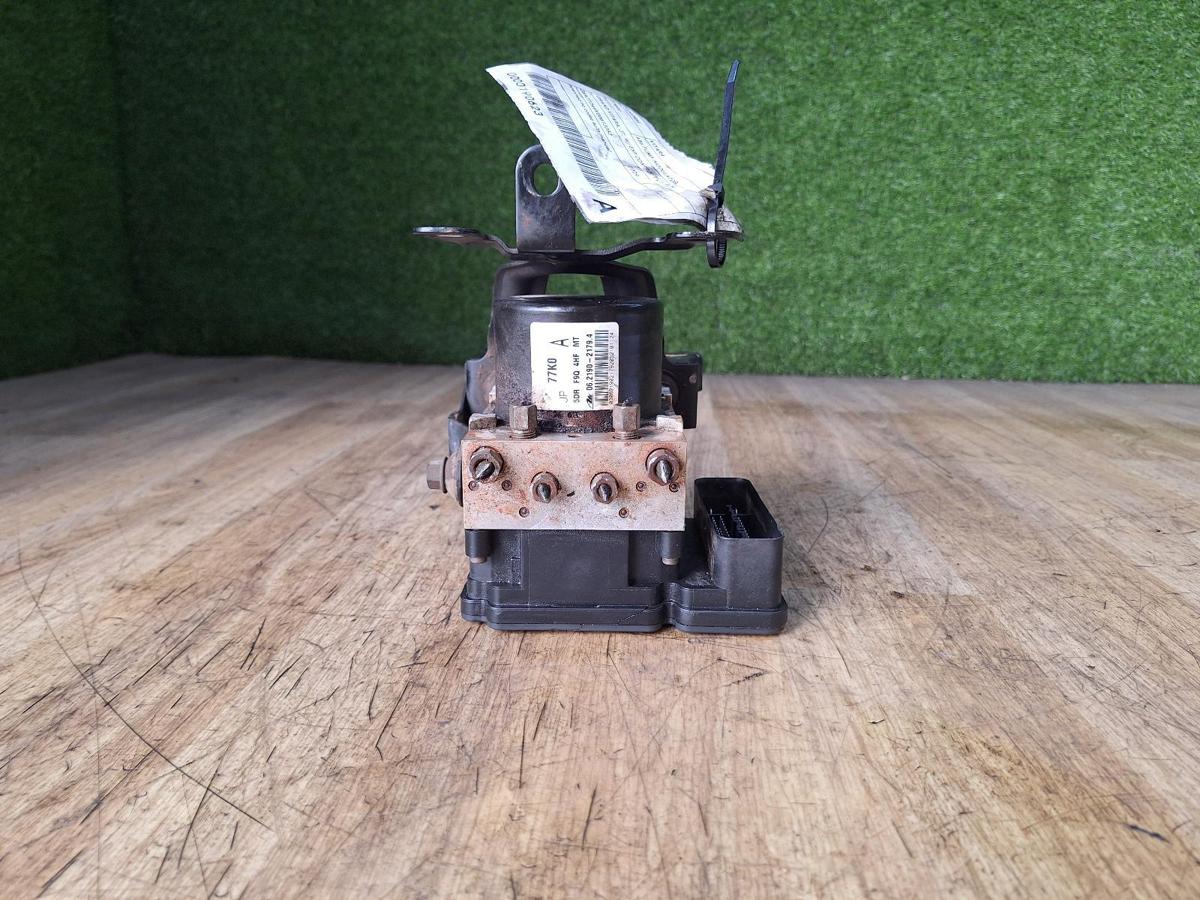 1000952580-Abs Pump Modulator Front
