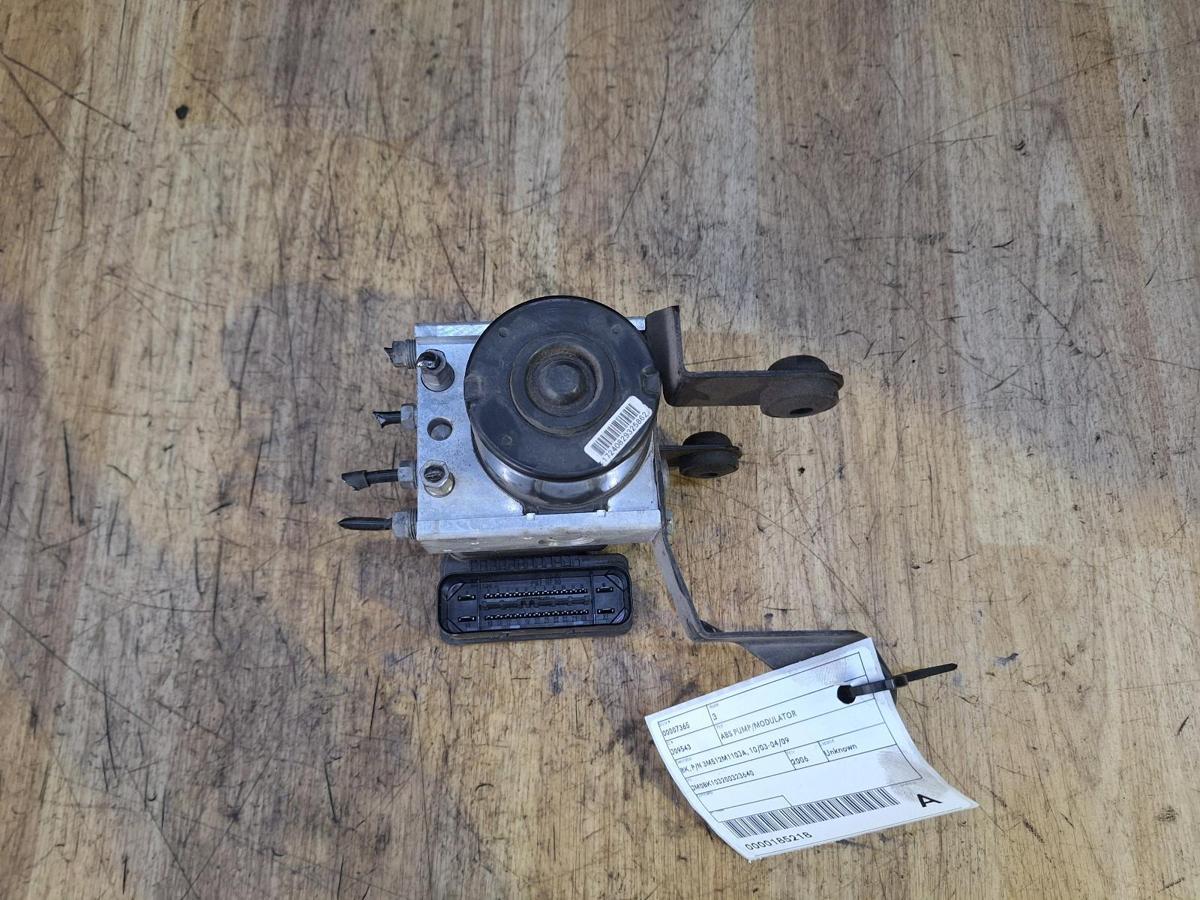 1000920899-Abs Pump Modulator Top