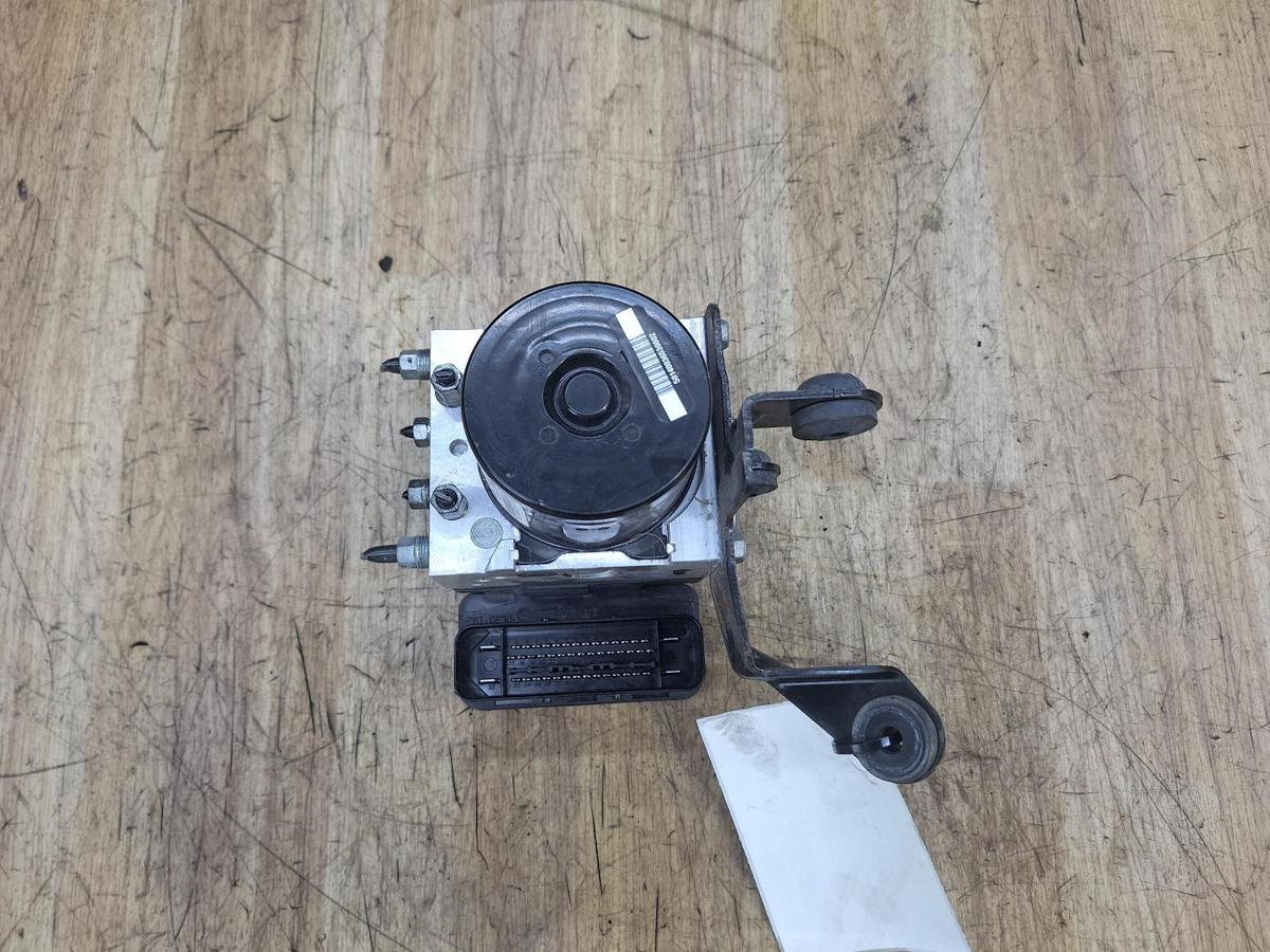 1000943884-Abs Pump Modulator Top