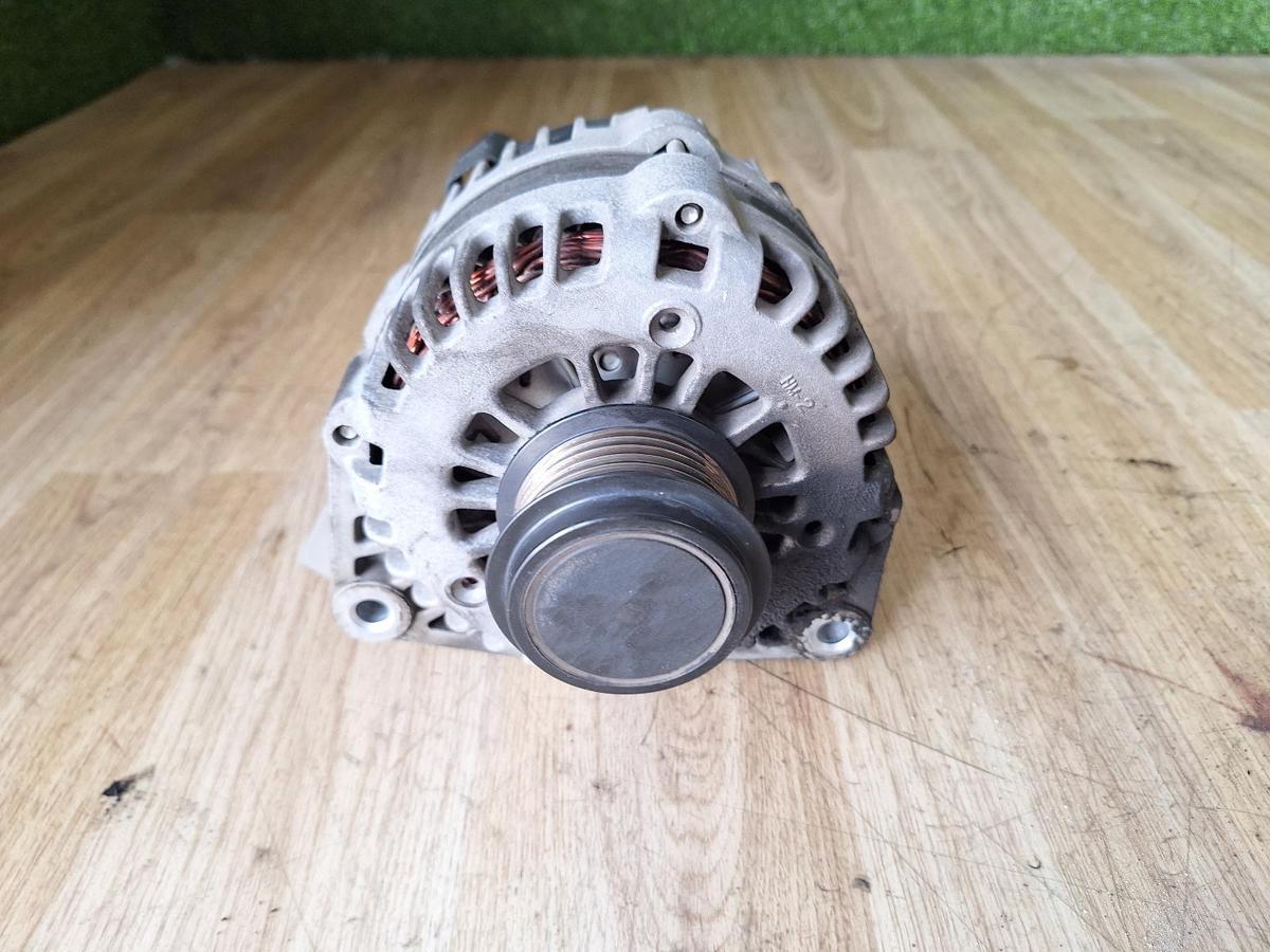 1000881142-Alternator Top