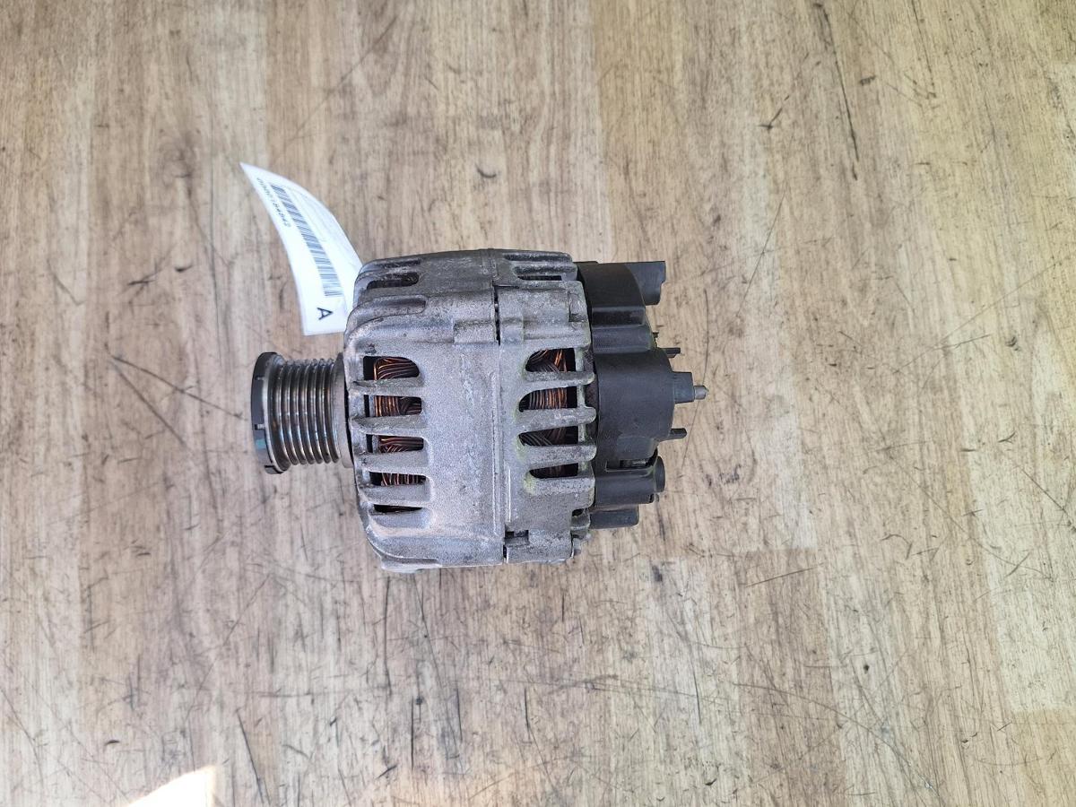 1000918605-Alternator Top