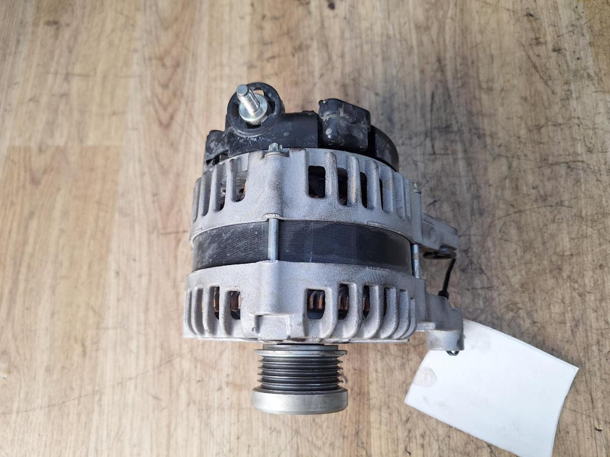 1000893570-Alternator Top